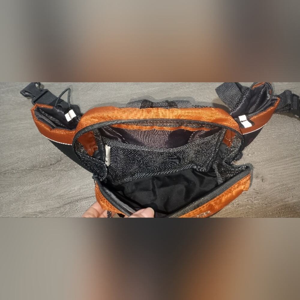 Outdoor Products Mojave 8.0 Orange/Gray Running Hiking Fanny Pack - Picture 6 of 11